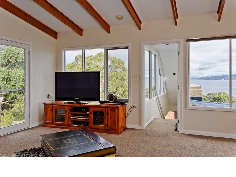 27 Tunah Street, Howrah TAS 7018