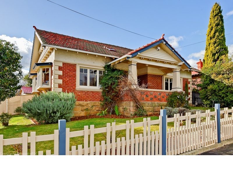 41 Pirie St, New Town TAS 7008