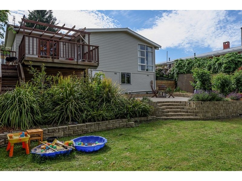 63 Clinton Rd, Geilston Bay TAS 7015