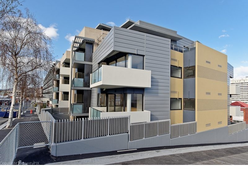 2/166 Bathurst Street, Hobart TAS 7000