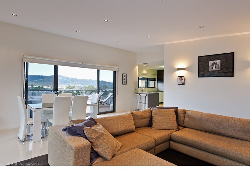 48 Ineke Drive, Kingston TAS 7050