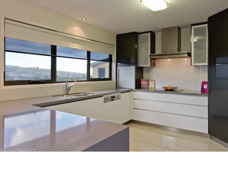 48 Ineke Drive, Kingston TAS 7050