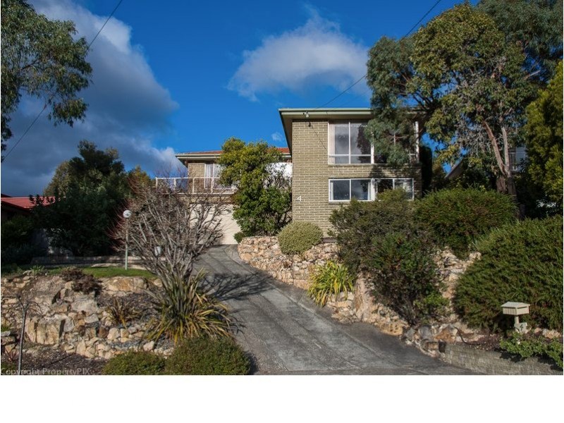 4 Walana Street, Geilston Bay TAS 7015