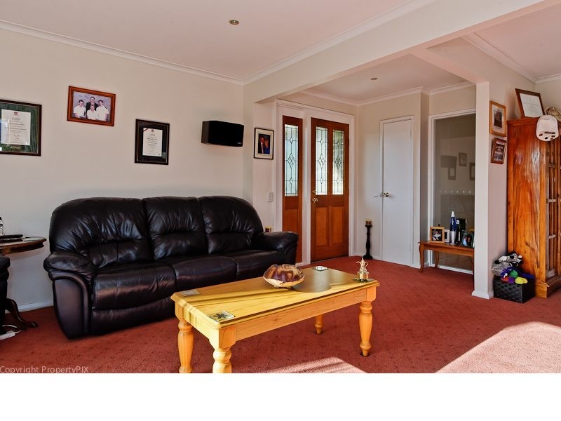 4 Walana Street, Geilston Bay TAS 7015