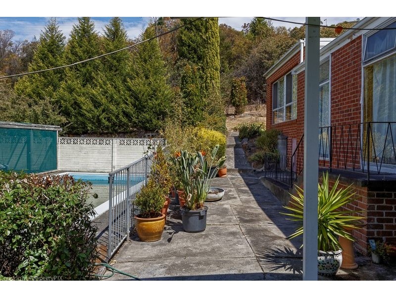 98 Doyle Avenue, Lenah Valley TAS 7008