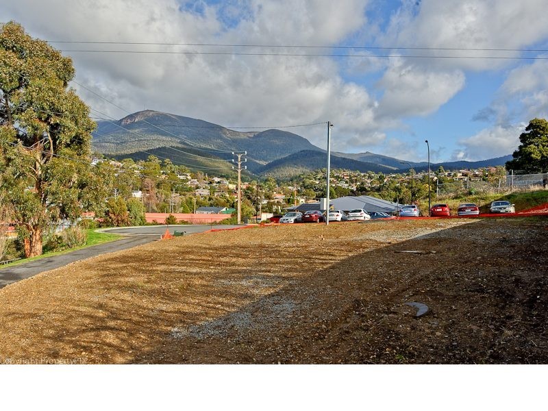 1 Wilks Road, Lenah Valley TAS 7008