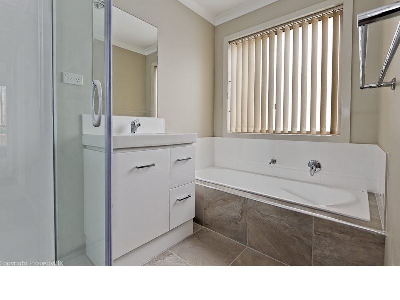 3/12a East Derwent Highway, Rose Bay TAS 7015