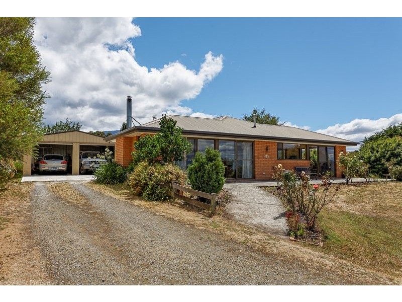 73 Mount Pleasant Road, Kingston TAS 7050