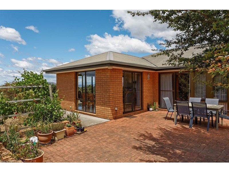 73 Mount Pleasant Road, Kingston TAS 7050