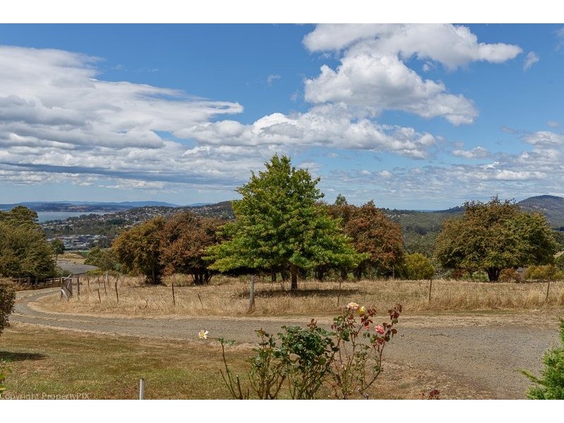 73 Mount Pleasant Road, Kingston TAS 7050