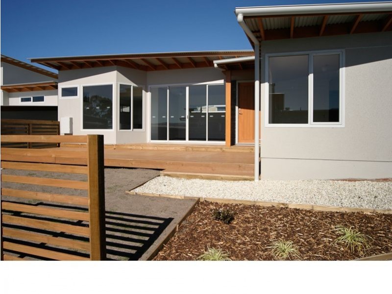 2/11 Staff Road, Electrona TAS 7054