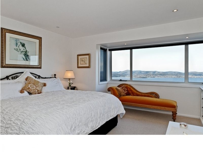 1/22 Marlborough Street, Sandy Bay TAS 7005