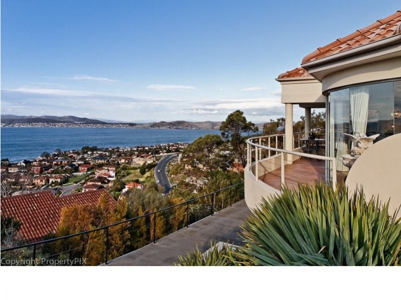 1/22 Marlborough Street, Sandy Bay TAS 7005