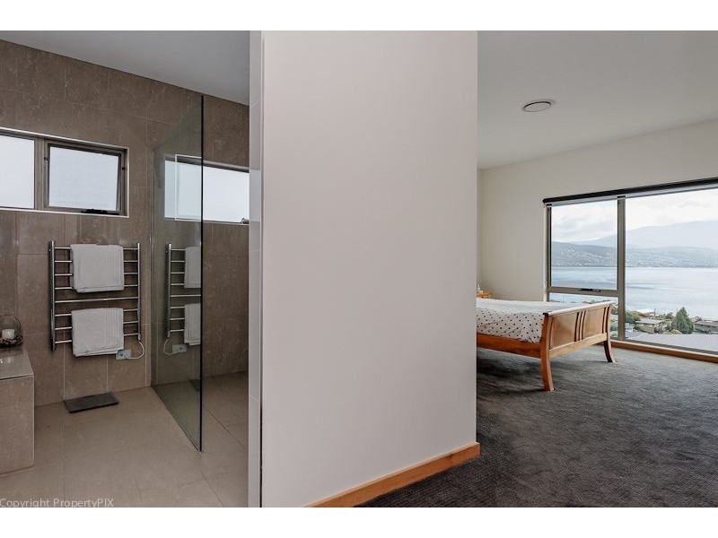 2 Vitesse Court, Tranmere TAS 7018
