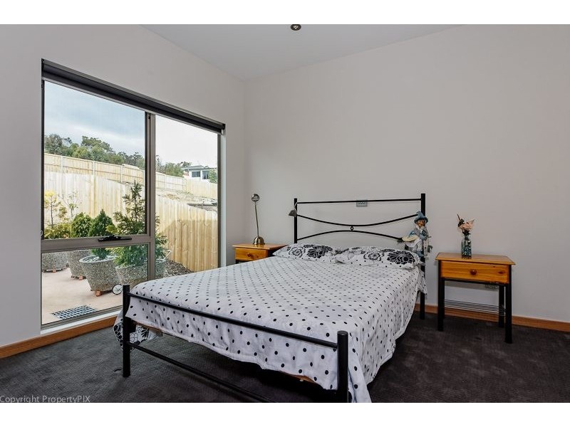 2 Vitesse Court, Tranmere TAS 7018