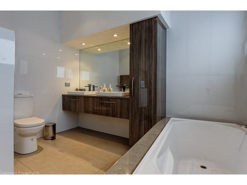 2 Vitesse Court, Tranmere TAS 7018