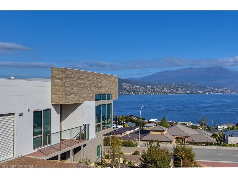2 Vitesse Court, Tranmere TAS 7018
