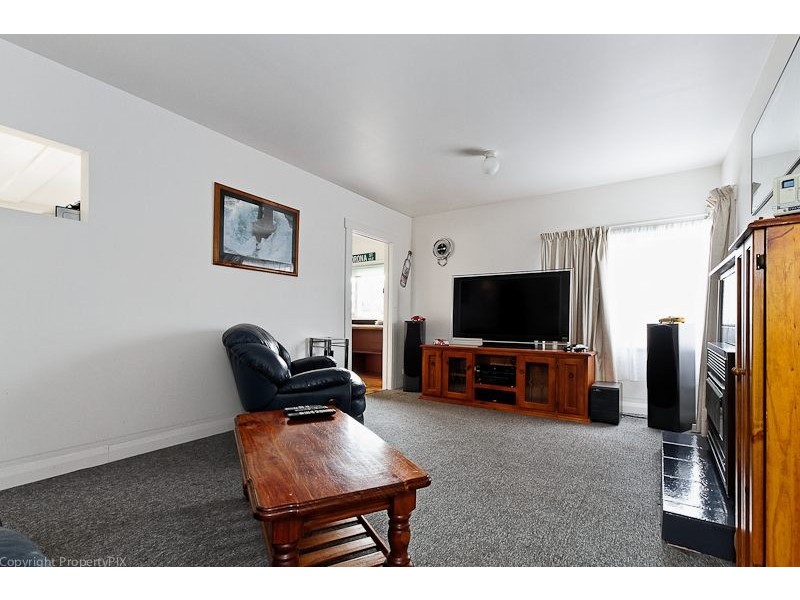 4 Raynors Rd, Midway Point TAS 7171