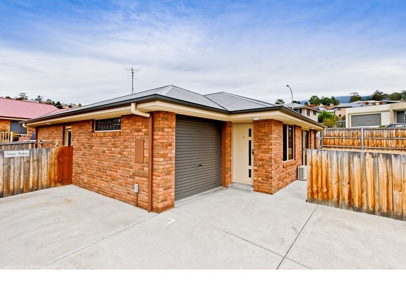 2/45 Jacques Road, Granton TAS 7030