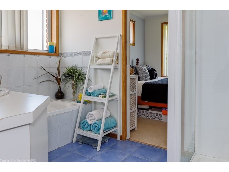 110 Branscombe Road, Claremont TAS 7011