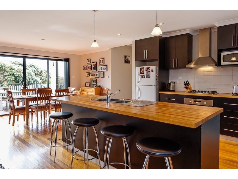 14 Walter Place, Howrah TAS 7018