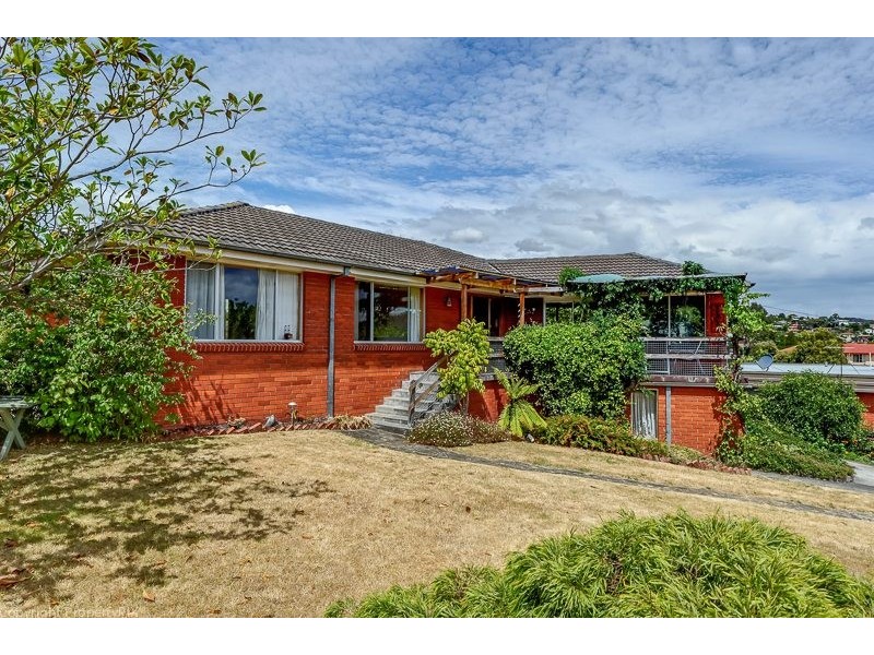 20 Clinton Rd, Geilston Bay TAS 7015