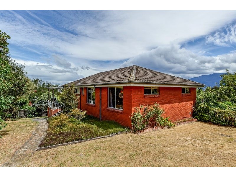 20 Clinton Rd, Geilston Bay TAS 7015