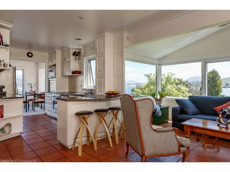 26 Marana Ave, Rose Bay TAS 7015