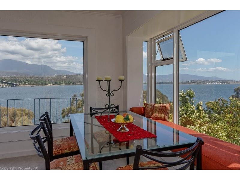 26 Marana Ave, Rose Bay TAS 7015