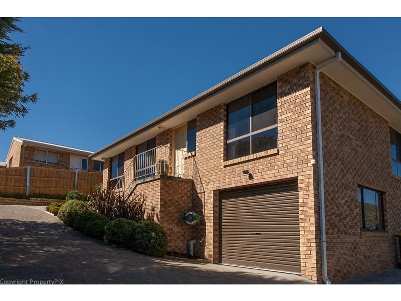 1/29 Cuthbertson Place, Lenah Valley TAS 7008