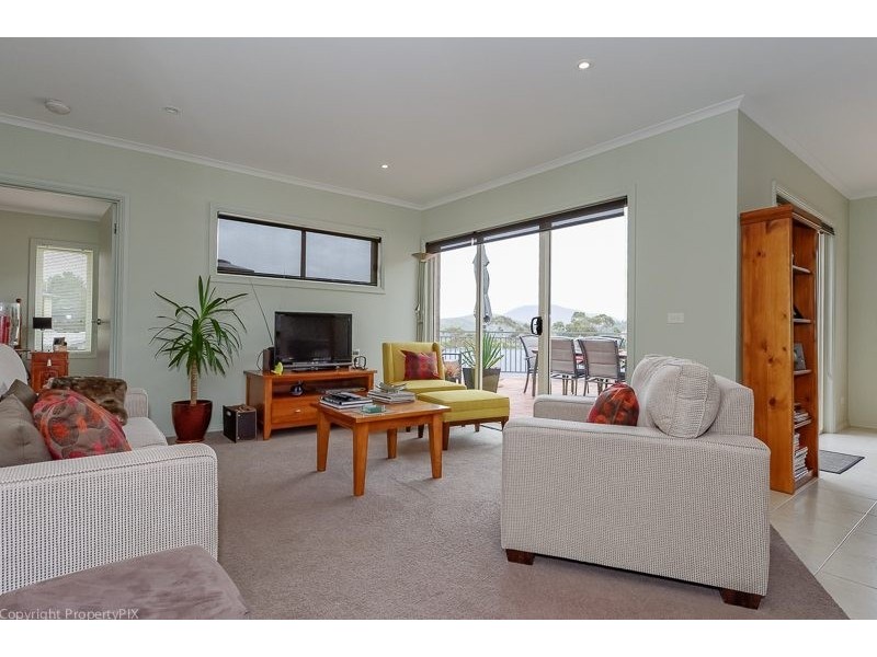 88 Lindhill Ave, Geilston Bay TAS 7015