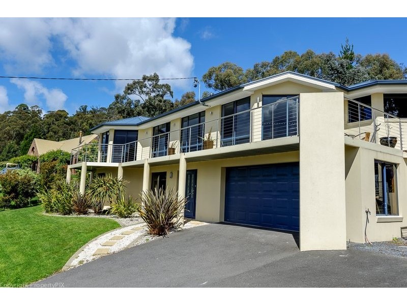 60A Jindabyne Rd, Kingston Beach TAS 7050