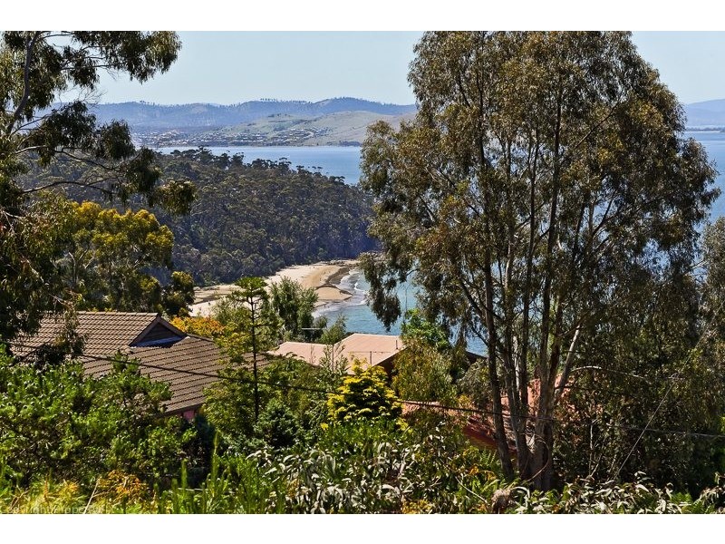 60A Jindabyne Rd, Kingston Beach TAS 7050