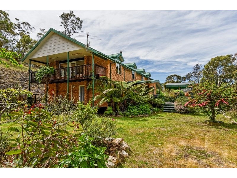 220 Geilston Bay Road, Geilston Bay TAS 7015