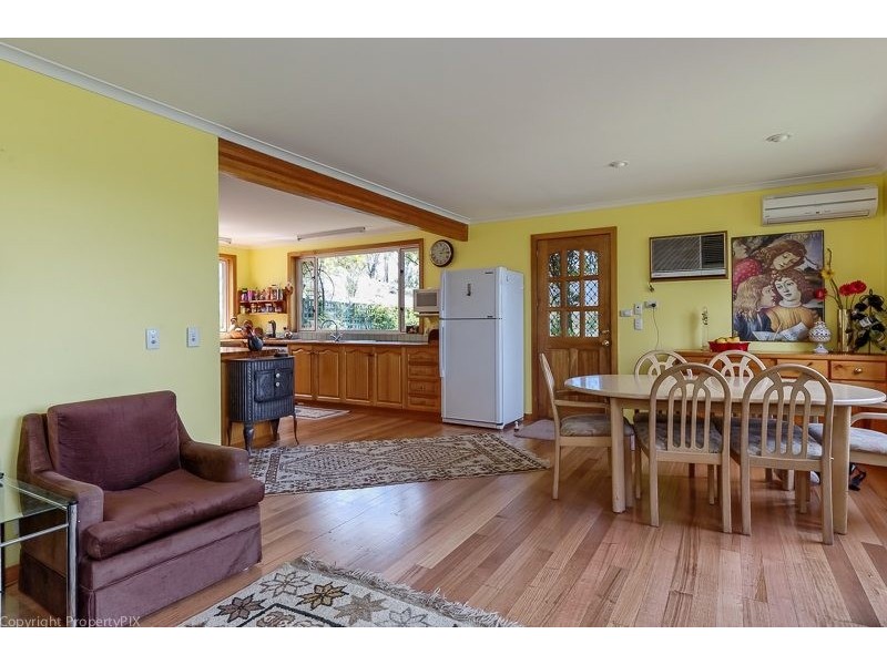 220 Geilston Bay Road, Geilston Bay TAS 7015