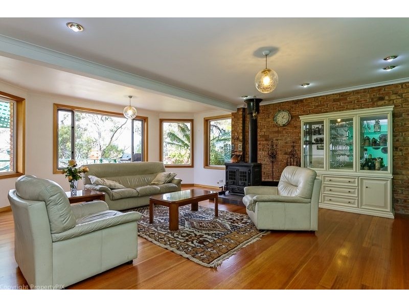 220 Geilston Bay Road, Geilston Bay TAS 7015