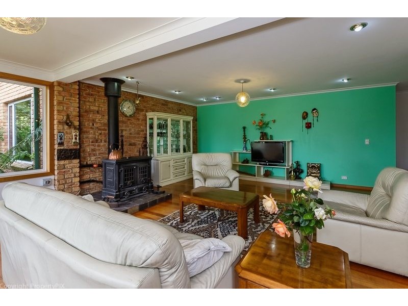 220 Geilston Bay Road, Geilston Bay TAS 7015