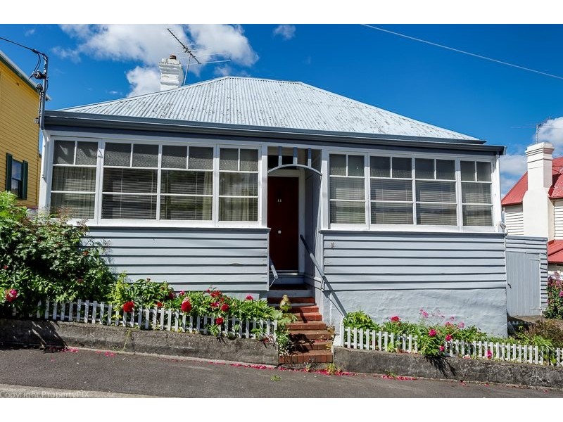 11 Devonshire Square, West Hobart TAS 7000
