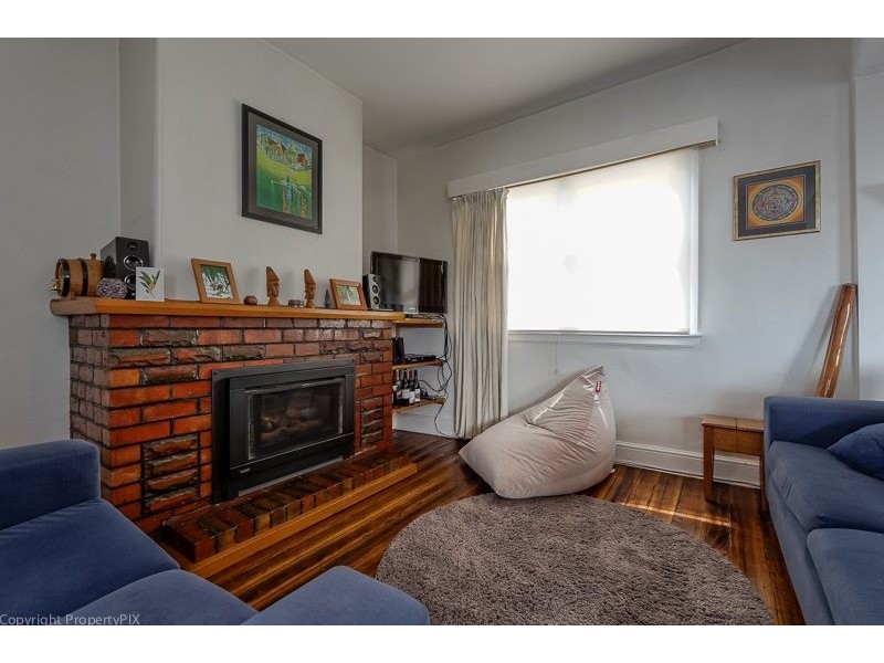 11 Devonshire Square, West Hobart TAS 7000