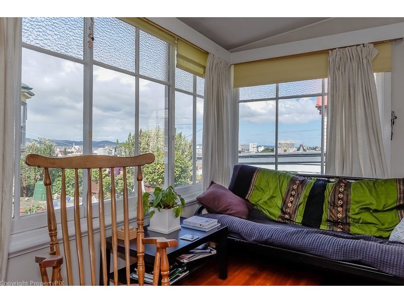 11 Devonshire Square, West Hobart TAS 7000
