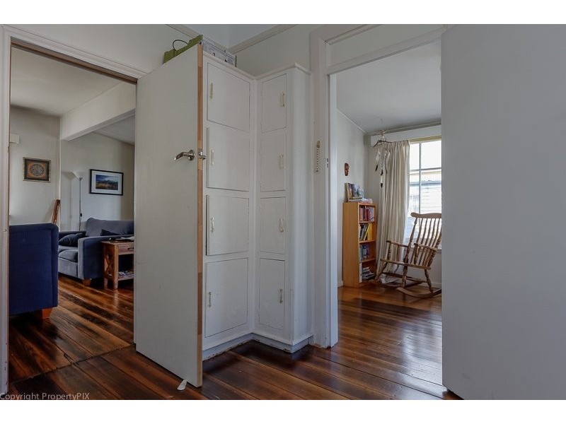 11 Devonshire Square, West Hobart TAS 7000