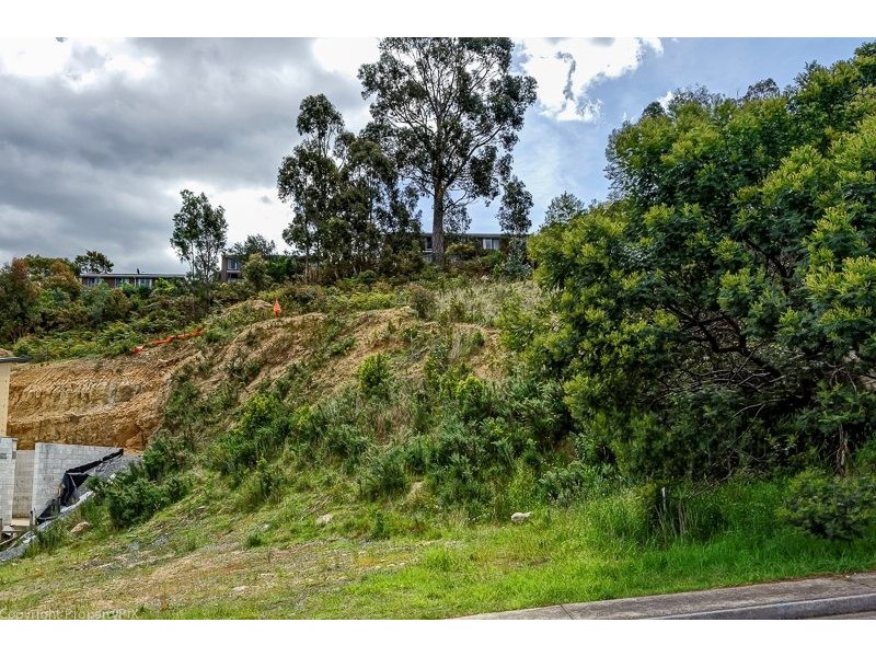 5 Tennyson Court, West Hobart TAS 7000