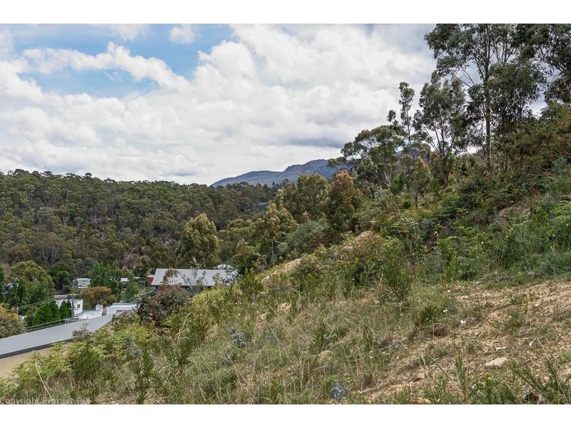 5 Tennyson Court, West Hobart TAS 7000