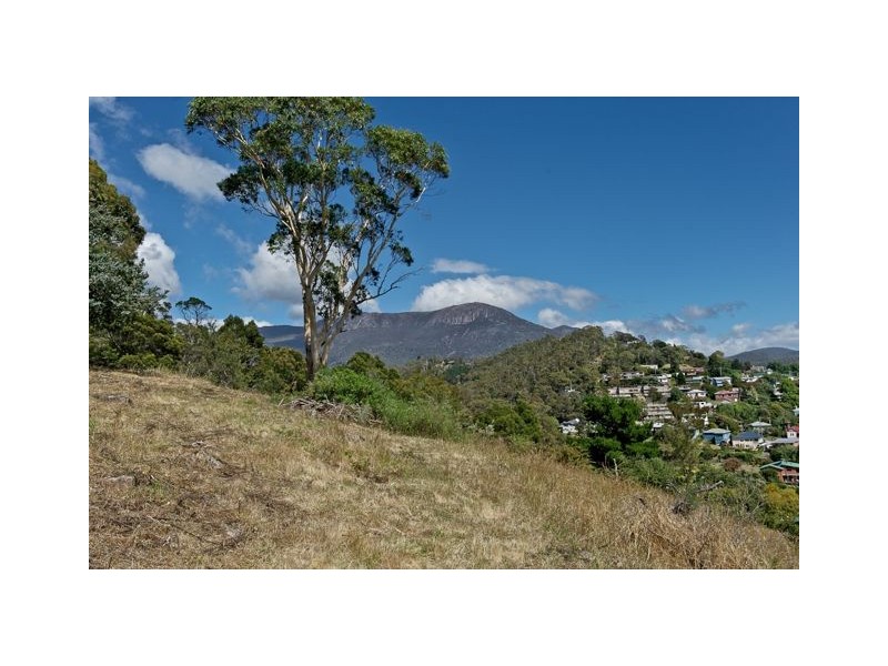 25a Waterworks Road, Dynnyrne TAS 7005