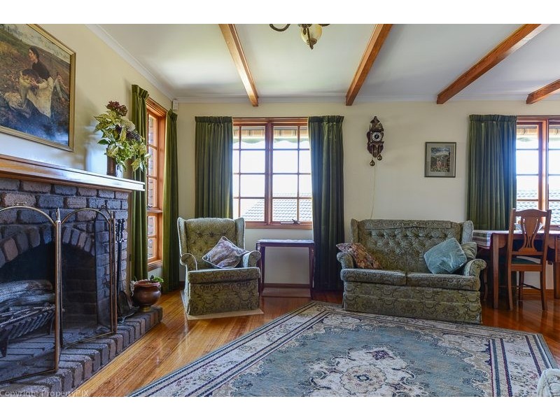 18 Siandra Crescent, Geilston Bay TAS 7015