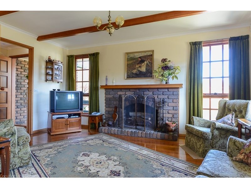 18 Siandra Crescent, Geilston Bay TAS 7015