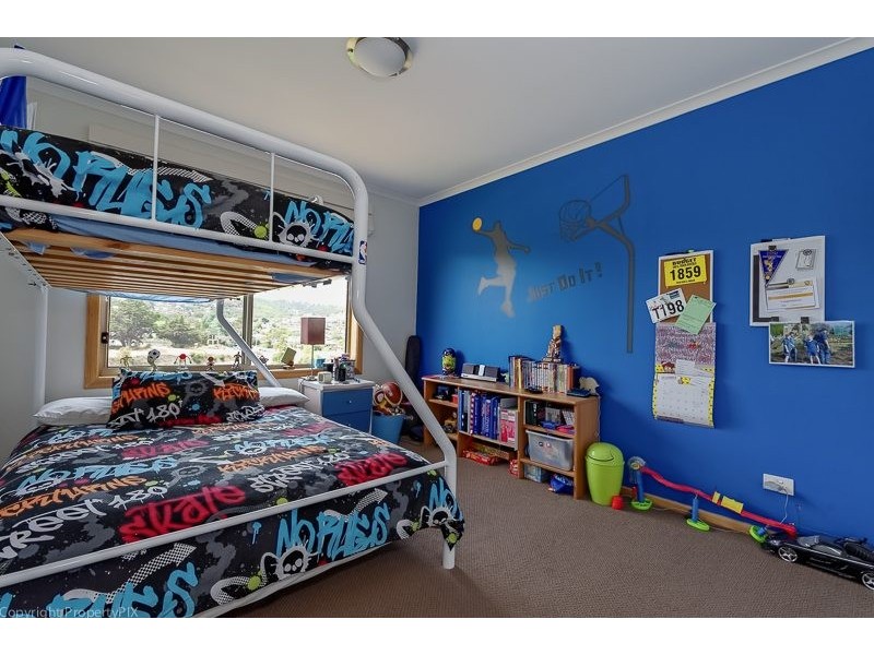 15 Dumbarton Drive, Geilston Bay TAS 7015