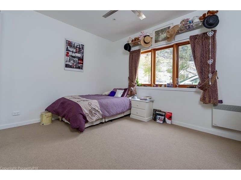 400 Lenah Valley Rd, Lenah Valley TAS 7008