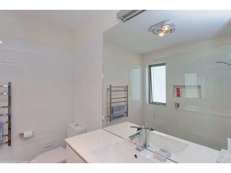 1/607 Oceana Dve, Howrah TAS 7018