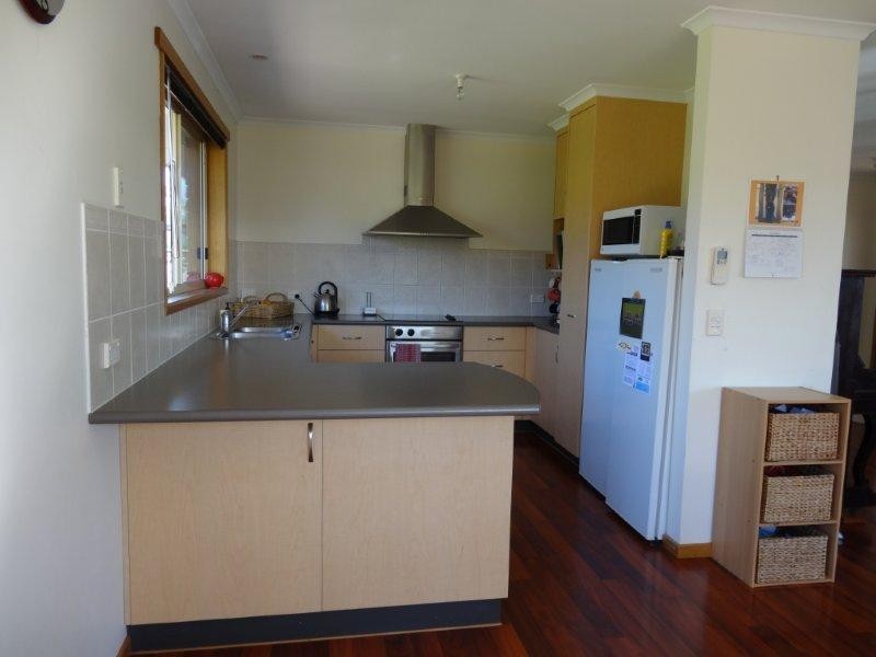 25 Manor Gardens, Kingston TAS 7050